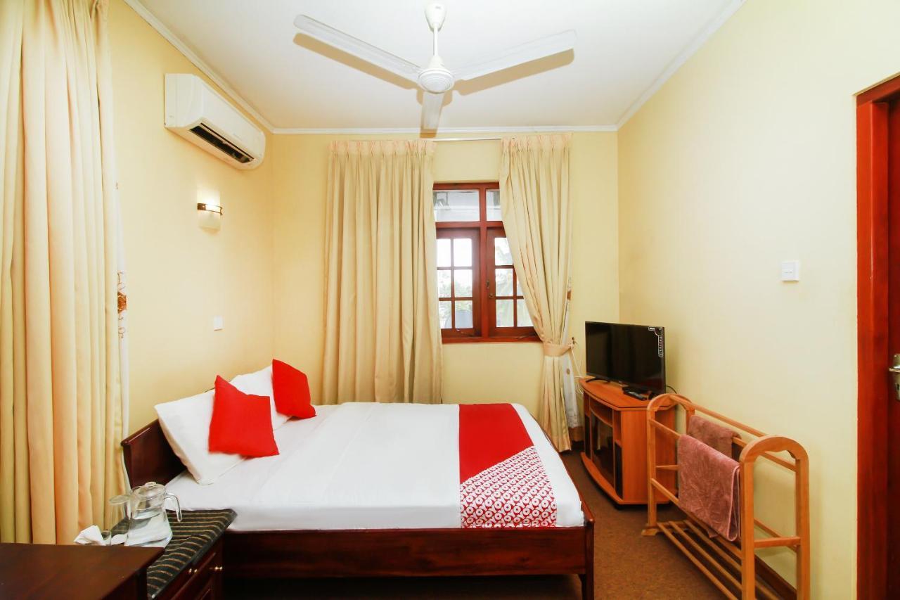 Chinese Lotus Luxapathiya - Shanghai Hotel Moratuwa Habitación foto